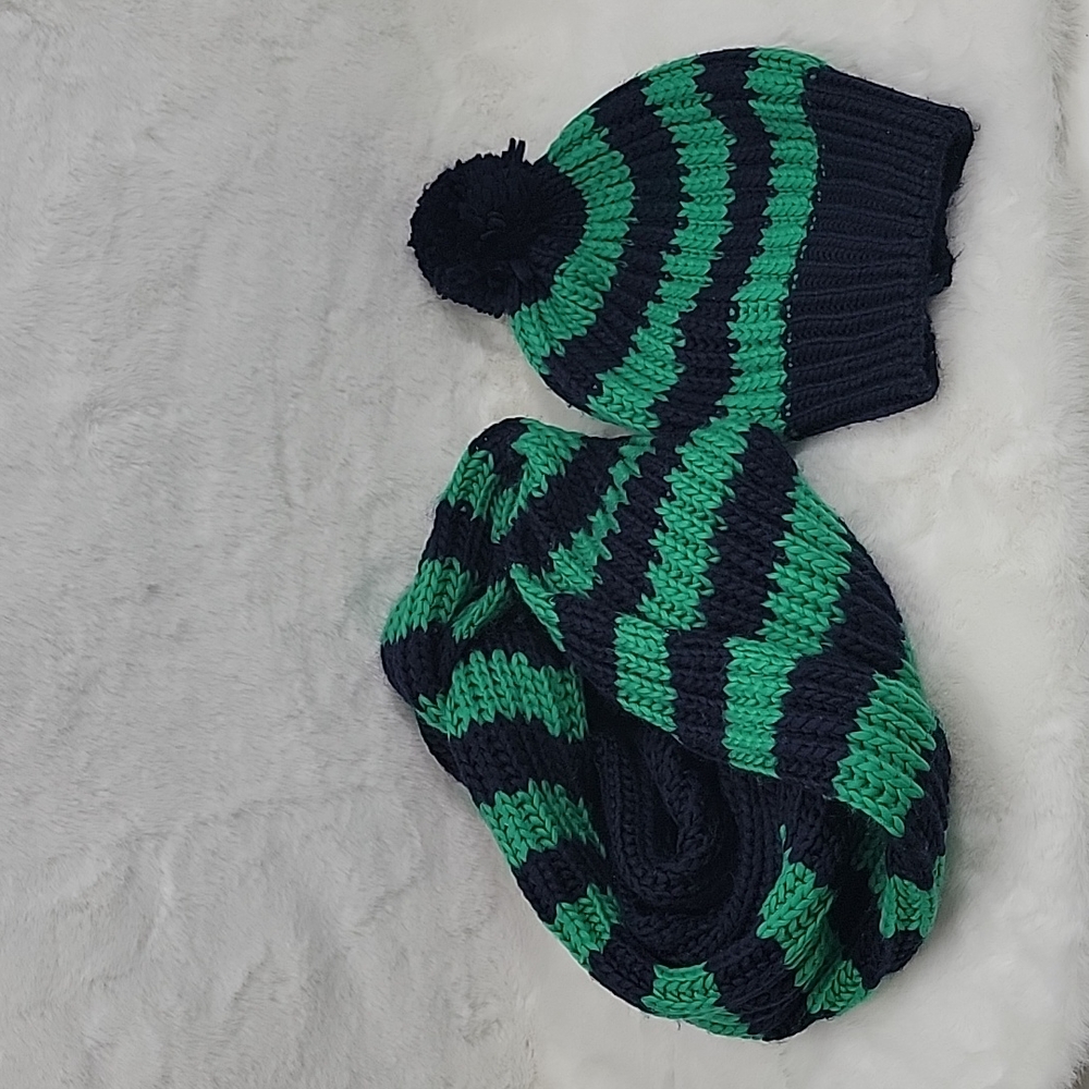 Mossimo Green and Blue Snow Cap and Infinity Scarf